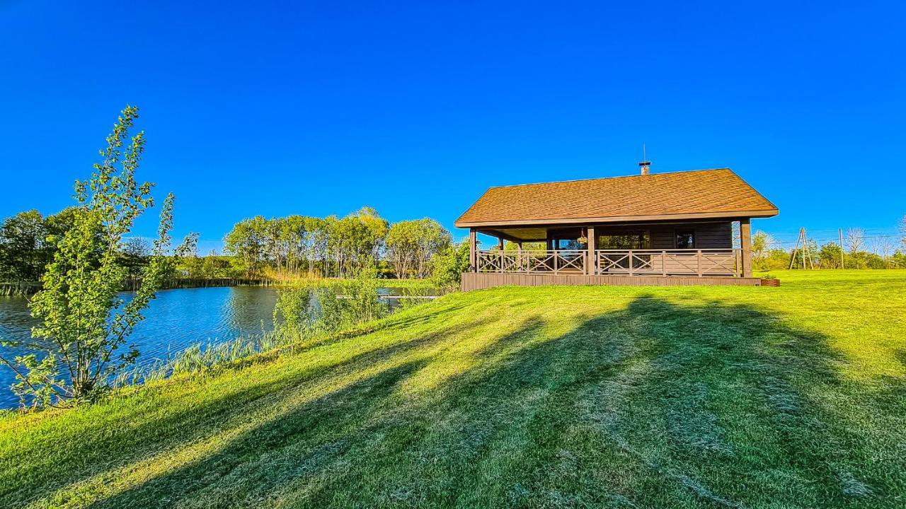 Holiday House "Bruklenes" 塔尔西 外观 照片